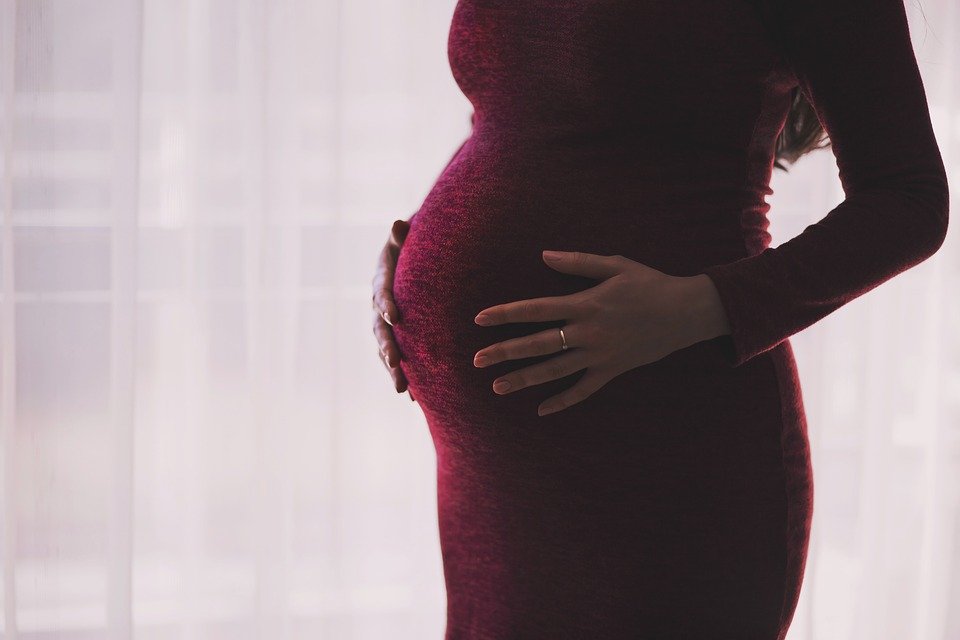 L’épilation au laser est-elle sûre et efficace pendant la grossesse